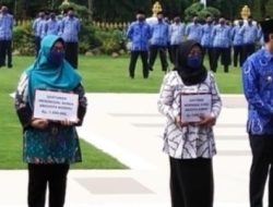 Upacara HUT ke 50 Korpri tahun 2021 provinsi Jawa timur di halaman Gedung Grahadi Surabaya.
