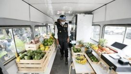 Gubernur Jawa Barat Mochamad Ridwan Kamil saat meresmikan Laswee Creative Space yang berada di Jalan Laswi No 1 Kota Bandung, Selasa (23/11/2021).