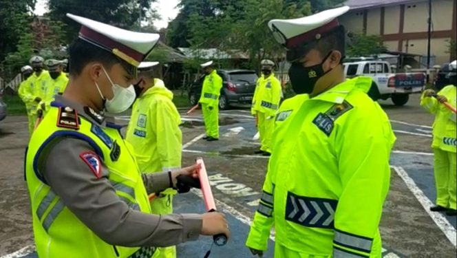 
					Jelang Superbike Mandalika, Satlantas Polres Bima Kota Cek Perlengkapan Personel