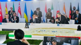 Presiden Joko Widodo berpidato pada sesi KTT G20 yang membahas tentang pembangunan berkelanjutan di La Nuvola, Roma, Italia, Minggu, 31 Oktober 2021. (Foto: BPMI Setpres/Laily Rachev)