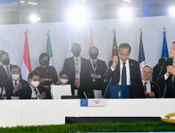 Presiden Joko Widodo pada saat sesi penutupan KTT G20 Roma yang berlangsung di La Nuvola, Roma, Italia, pada Minggu, 31 Oktober 2021. (Foto: BPMI Setpres)