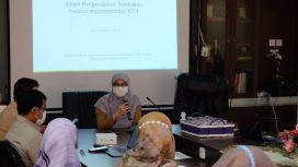 Kepala Dinkes Kota Depok, Mary Liziawati saat membuka Workshop Strategi Komunikasi (Strakom) Kesehatan dalam Pengendalian Tembakau. (Dok. Diskominfo Depok)