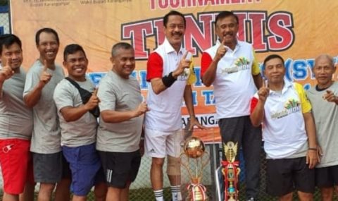 Jatim Raih Juara Turnamen Tenis Lapangan Seman Widjojo Cup 2021