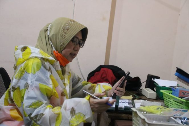
					Wakil Bupati Lumajang Indah Amperawati