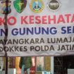 Posko Bencana dan pos pengungsian  di lapangan Kamar Kajang, Candipuro Lumajang.