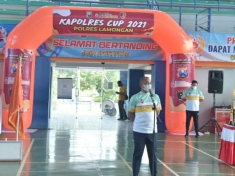 Kapolres Lamongan Pimpin Upacara Pembukaan Turnamen Kapolres Cup 2021