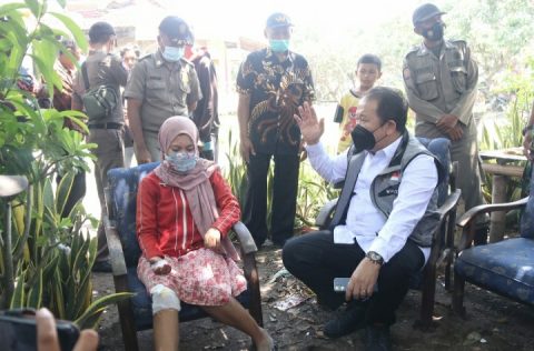 Bupati Jember Kunjungi Korban Terdampak Bencana Gempa di Dusun Watulo