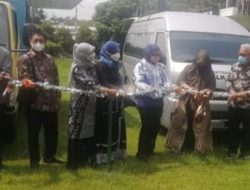 Disnakertrnas Jatim meluncurkan Mobile Training Unit (MTU) 2 unit, untuk BLK Surabaya (kejuruan bahasa) dan BLK Jember (kejuruan pengolahan hasil pertanian /PHP)  di Balai Latihan Kerja (BLK) Wonojati Singosari, Senin (20/12/2021).