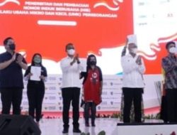 (dari kiri depan) Menteri BUMN Erick Thohir, Menteri Investasi dan Kepala BKPM Bahlil Lahadalia, Menteri Koperasi dan UKM Teten Masduki, serta Wagub Jatim Emil Elestianto Dardak
