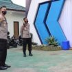 Kapolres Malang AKBP Bagoes Wibisono melakukan pengecekan di beberapa Pos Pengamanan (Pos Pam) dan Pos Pelayanan (Pos Yan), Rabu (22/12/2021).