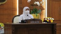 Gubernur Jawa timur Khofifah Indar parawansa.