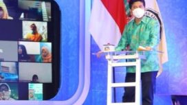 Wakil Gubernur Jawa Timur Emil Elestianto Dardak, saat membuka Porseni XIV Ikatan Guru Taman Kanak-Kanak Indonesia (IGTKI)- PGRI Provinsi Jatim dipusatkan di Studio JTV Surabaya, Selasa (28/12/2021).