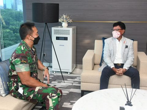 Kominfo Siapkan VSAT untuk 200 Pos TNI di Wilayah Terluar