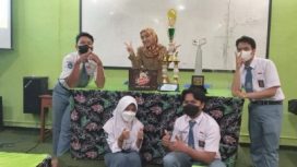 Empat pelajar dari SMAN 2 Batang raih juara umum ALSA E-Fest Undip.