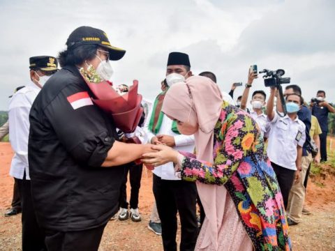 Menteri LHK Kunjungi UPSA Petani Perempuan di Kabupaten Pelalawan