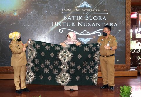Pemkab Blora Luncurkan Batik Jati Blora untuk Nusantara