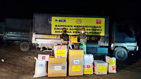 Panglima TNI Salurkan Bantuan untuk Masyarakat Terdampak APG Semeru