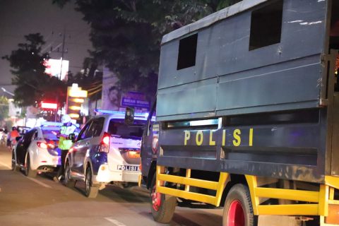 Pastikan Situasi Aman dan Kondusif Di Malam Pergantian Tahun 2022, Patroli Gabungan Polres Kediri Kota