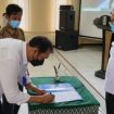 Disnakertrans Jatim,  melaksanakan penandatanganan berita acara serah terima Jabatan administror. Rabu (5/1/2022).