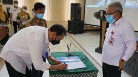 Disnakertrans Jatim,  melaksanakan penandatanganan berita acara serah terima Jabatan administror. Rabu (5/1/2022).