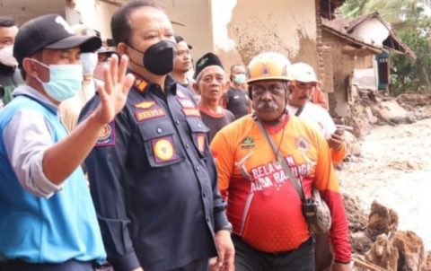 Bupati Bersama Ketua DPRD Kabupaten Jember Tinjau Lokasi Terdampak Banjir