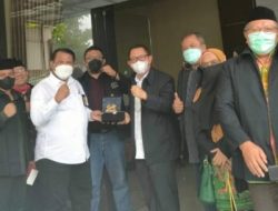 Ketua Komisi A DPRD Jatim, Mayjen TNI (Purn) Istu Hari Subagio memimpin rombongan Komisi A dalam kunker ke DPMD Kabupaten Sidoarjo.