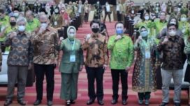 Wagub Jatim Emil Elestianto Dardak, saat membukaan konferensi wilayah Ikatan Pejabat Pembuat Akta Tanah (IPPAT) di Dyandra Convention Hall Surabaya. Sabtu (22/1/2022).