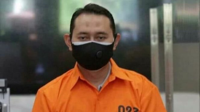 
					Bupati nganjuk nonaktif Novi Rahman Hidayat