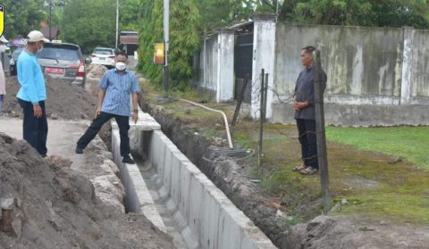 Wali Kota Palangka Raya Pastikan Pengerjaan Infrastruktur Berjalan Lancar