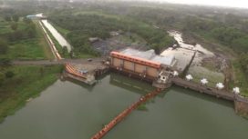 Bendungan Wlingi Blitar yang di kelola PJT I, menyuplai air irigasi pertanian untuk petani secara gratis