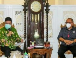 Wabub Pasuruan Mujib Imron, saat menerima kunjungan kerja Ketua Komisi II DPR RI, Junimart Girsang di Gedung Pringgitan, Kamis (3/2/2022).