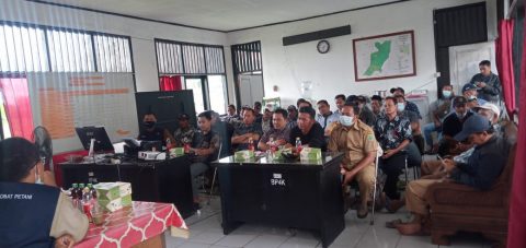 Rapat Pertemuan Sosialisasi UPTD PP Batujaya, Protokol Kesehatan ‘Terlupakan’