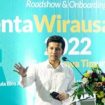 Wakil Gubernur Jawa Timur Emil Elestianto Dardak, saat menghadiri Talenta Usaha Bank Syariah Indonesia (BSI) di Universitas Muhammadiyah Malang, Kota Malang, Senin (14/2/2022). )