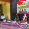 Bupati Bojonegoro, Anna Mu'awanah, bersama Forkopimda menggelar Cangkrukan Kamtibmas Presisi bareng Forkopimcam Kedewan, di kediaman Kepala Desa Beji Kecamatan Kedewan, Rabu (16/2/2022).