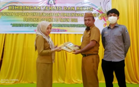 Dinas Kominfotik Raih Terbaik I Penyusunan LPPD Provinsi Gorontalo