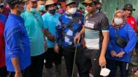 Bupati Sidoarjo Gus Muhdlor, saat blusukan ke Desa Kalitengah untuk dorong kerjabakti pada masyarakat.(13/3/2022)