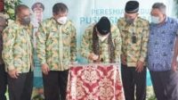 Bupati Sidoarjo Gus Muhdlor, saat meresmikan gedung Puskesmas Tarik 2.
Kamis (17/3/2022).