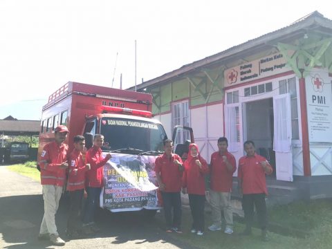 PMI Padang Panjang Kembali Salurkan Bantuan Untuk Korban Gempa