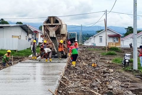 Infrastruktur di Tempat Relokasi Desa Sumbermujur Mulai Dibangun