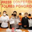 Kapolres Ponorogo saat konferensi pers peristiwa petasan meledak di bulan Ramadhan.Rabu (6/4/22)