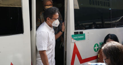Layanan Mobile X-Ray Pemeriksaan TB Diperluas Hingga 7 Provinsi
