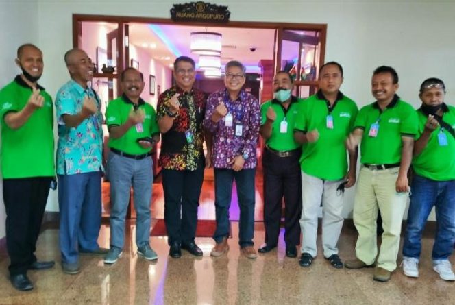 
					Kepala BI dan DPD SWI Jember Siap Bersinergi