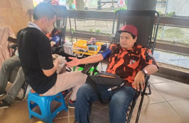 
					Pemuda Pancasila Donor Darah di Acara HUT yang Ke-63