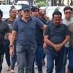 Samanhudi Anwar Saat ditangkap Polda Jatim terkait kasus perampokan Rumah Dinas Wali Kota Blitar
Blitar