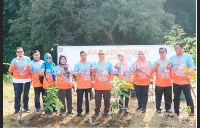 
					Peringati Hari Air Sedunia Tirta Asasta Depok Bebersih Ciliwung