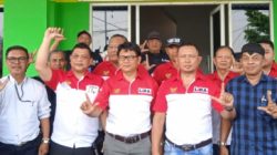 Tim LBH LSM LIRA Sidoarjo, saat peresmian kantor baru di Green Village Residen Banjarpoh Sidoarjo, Senin (15/5/2023)