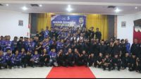 Anggota DPRD Provensi Jawa Timur Partai Nasdem H. Deni Prasetiyo foto bersama Garda Nasdem dan Rescue Kabupaten Jember