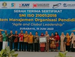 STIESA SURABAYA  menerima penghargaan SNI ISO 21001: 2018 tentang Sistem management Organisasi 
Pendidikan ., Senin (19/6/2023)