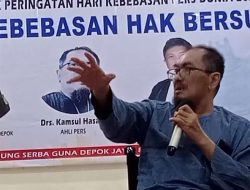 Ahli Pers Dewan Pers Kamsul Hasan dalam Diskusi Publik yang digelar Sekber Wartawan Indonesia (SWI) Kota Depok, di Depok, Kamis (8/6/2023)