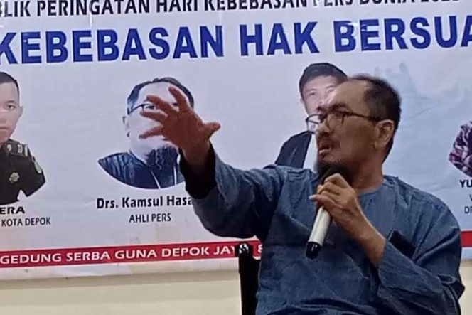 
					Ahli Pers Dewan Pers Kamsul Hasan dalam Diskusi Publik yang digelar Sekber Wartawan Indonesia (SWI) Kota Depok, di Depok, Kamis (8/6/2023)